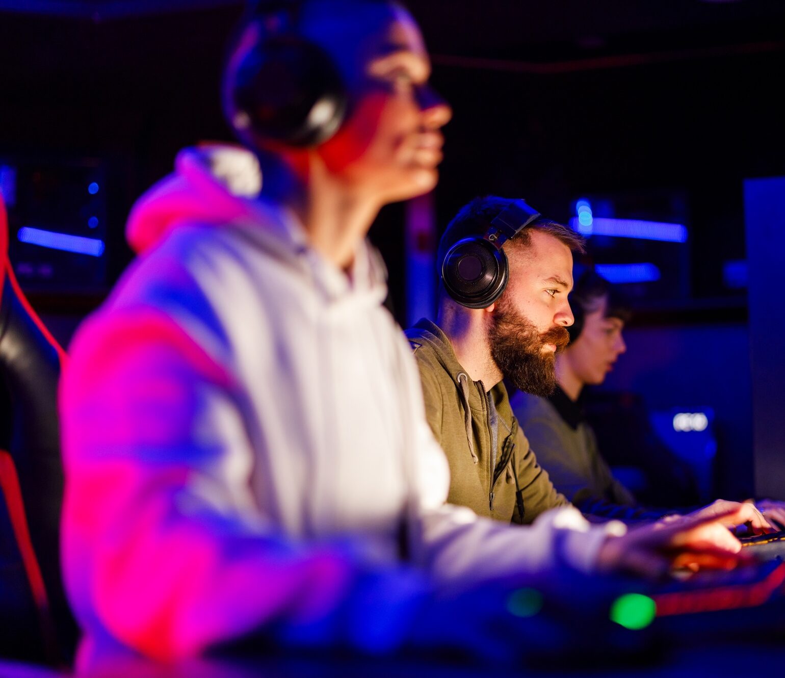 Esport team is practicing for esport tournament in cybercafe.